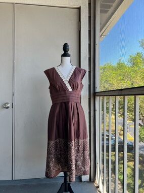 Vintage Sangria Sleeveless V-Neck Lace-Trim Brown Dress Cotton